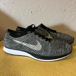 Nike Men's Gray and White Flyknit Racer Sneakers